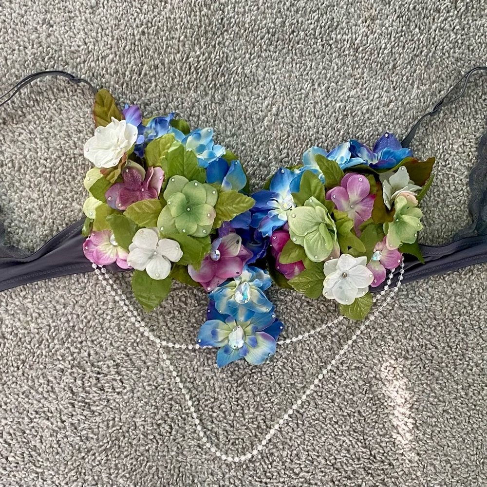 Floral Embellished Bra with Pearls